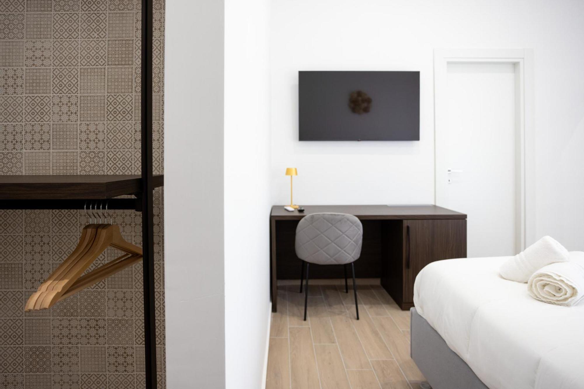 Palazzo Pepe Apartman Nápoly Kültér fotó